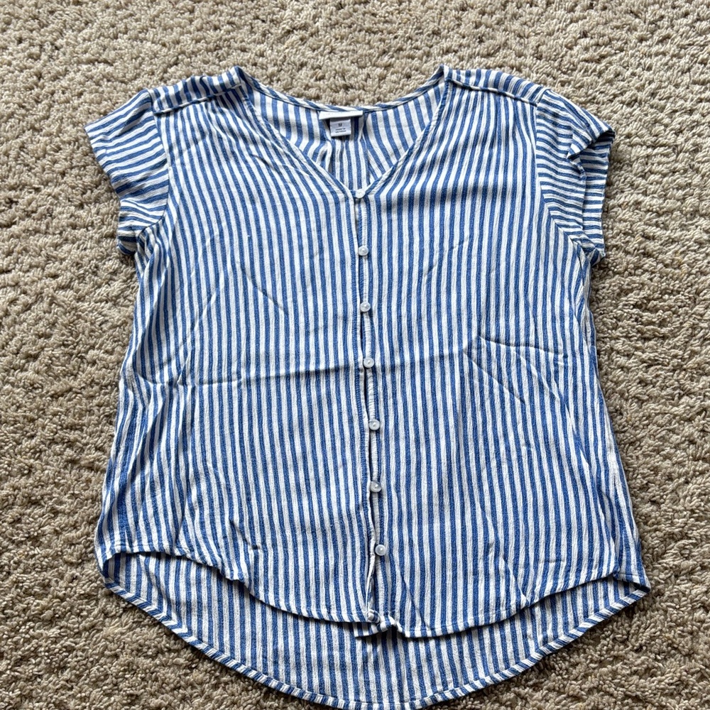 Liz Claiborne Blue and White Striped Button-Down Shirt